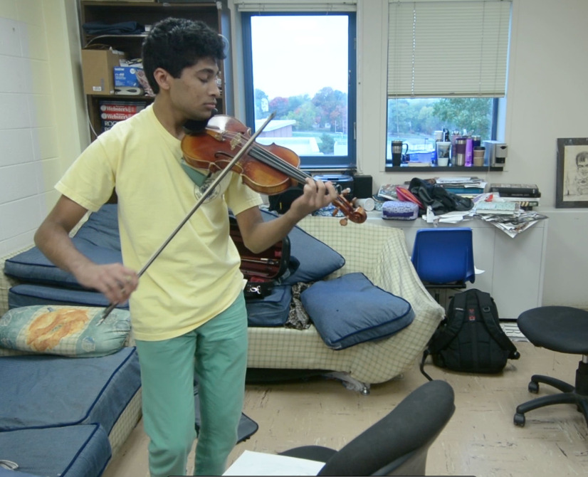 Blue Couch Session: Akshay Dinakar