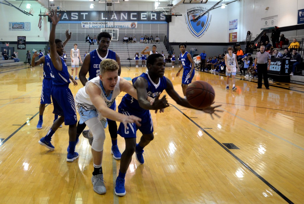 Meeks on a Mission: Senior Zane Meeks transfers to Brewster to prepare for college career