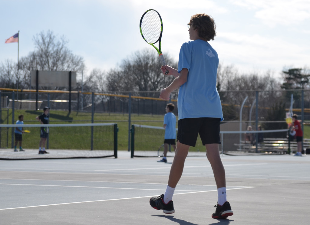 Gallery: Boys JV Tennis vs. Blue Valley West