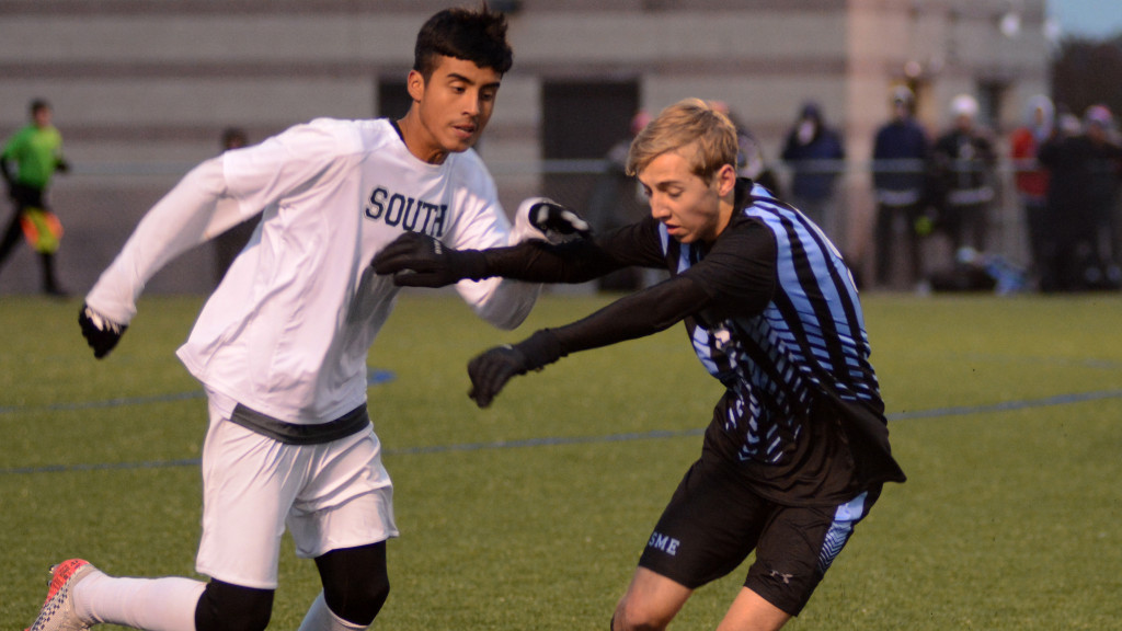 Gallery: Boys Varsity Soccer defeats SM South