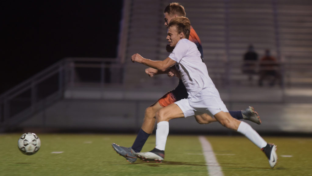 Gallery: Boy's Varsity soccer falls to Olathe East 4-2