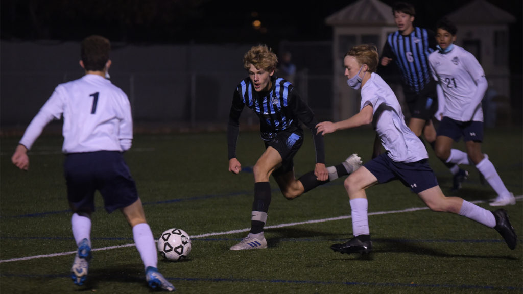 Gallery: Boys Varsity soccer ties 0-0 to Mill Valley