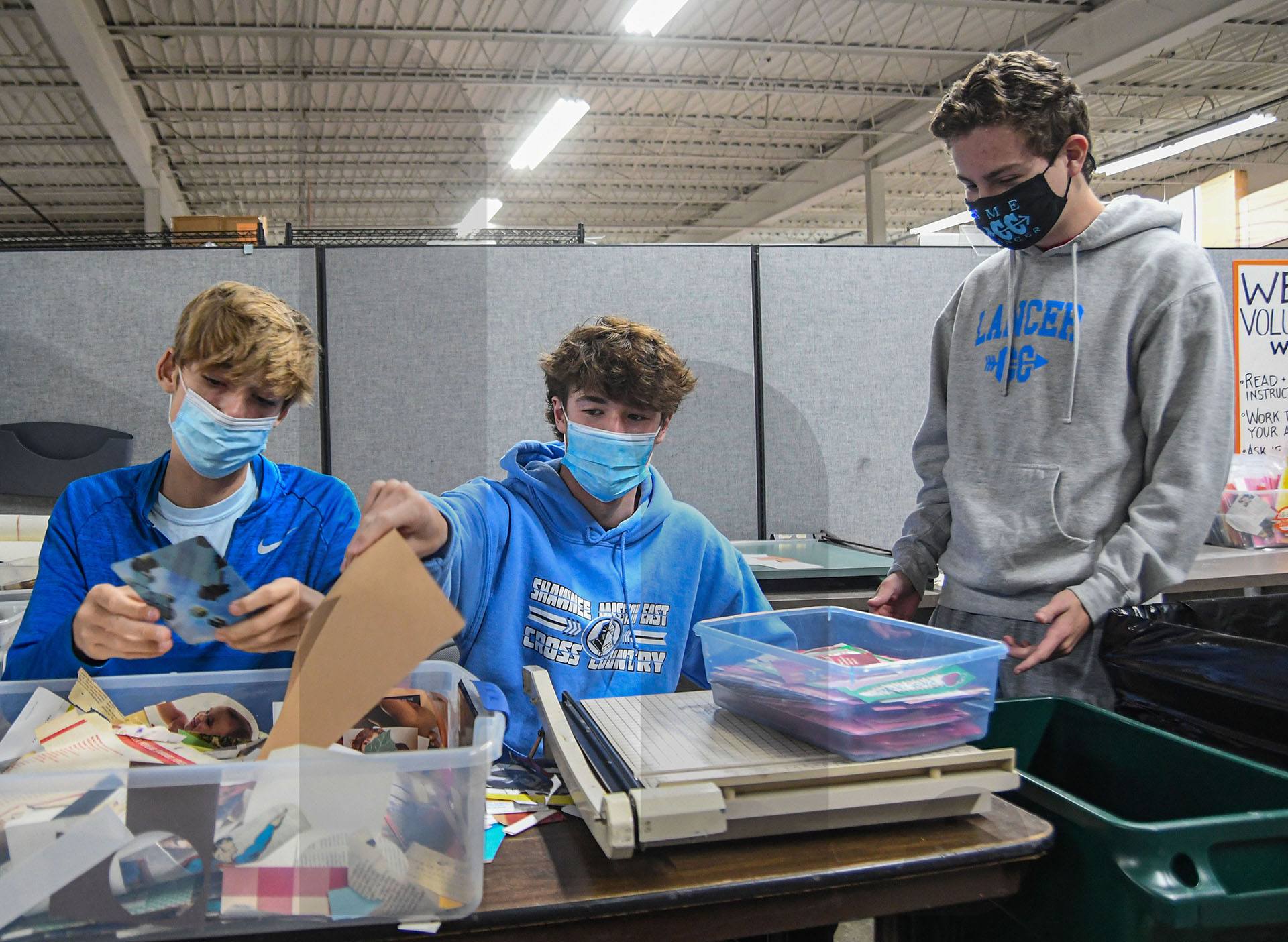Gallery: SHARE Volunteer Event at Scraps KC