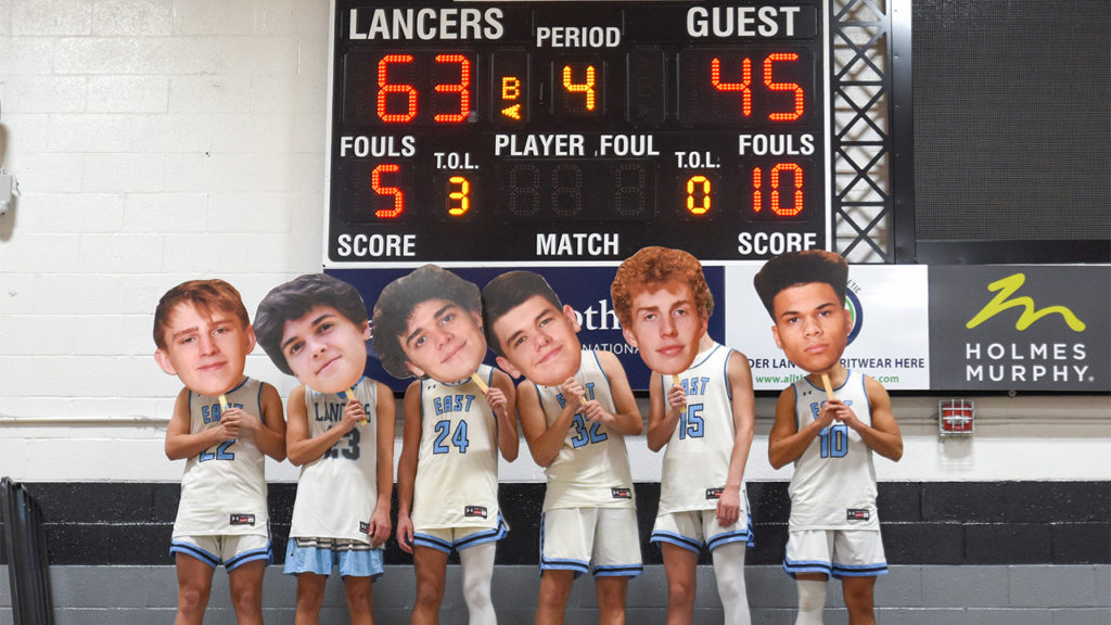Gallery: Boys Varsity Basketball Defeats SMN 63-45 on Senior night