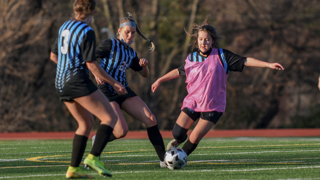 Gallery: Girls Varsity Soccer Defeats C-Team 3-0 in Scrimmage
