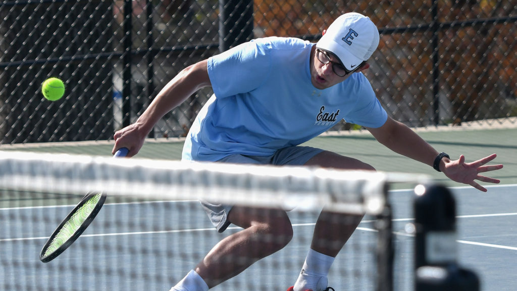 Gallery: Boys Tennis Defeats Olathe East 10-2