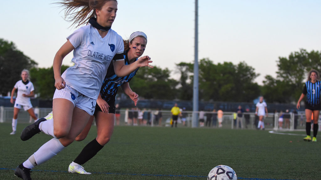 Gallery: Girls Varsity Soccer Defeats Olathe West 1-0