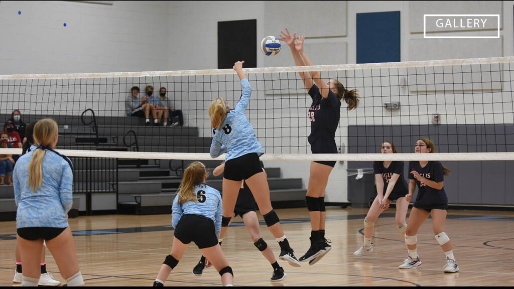 Gallery: JV Volleyball falls to Olathe North