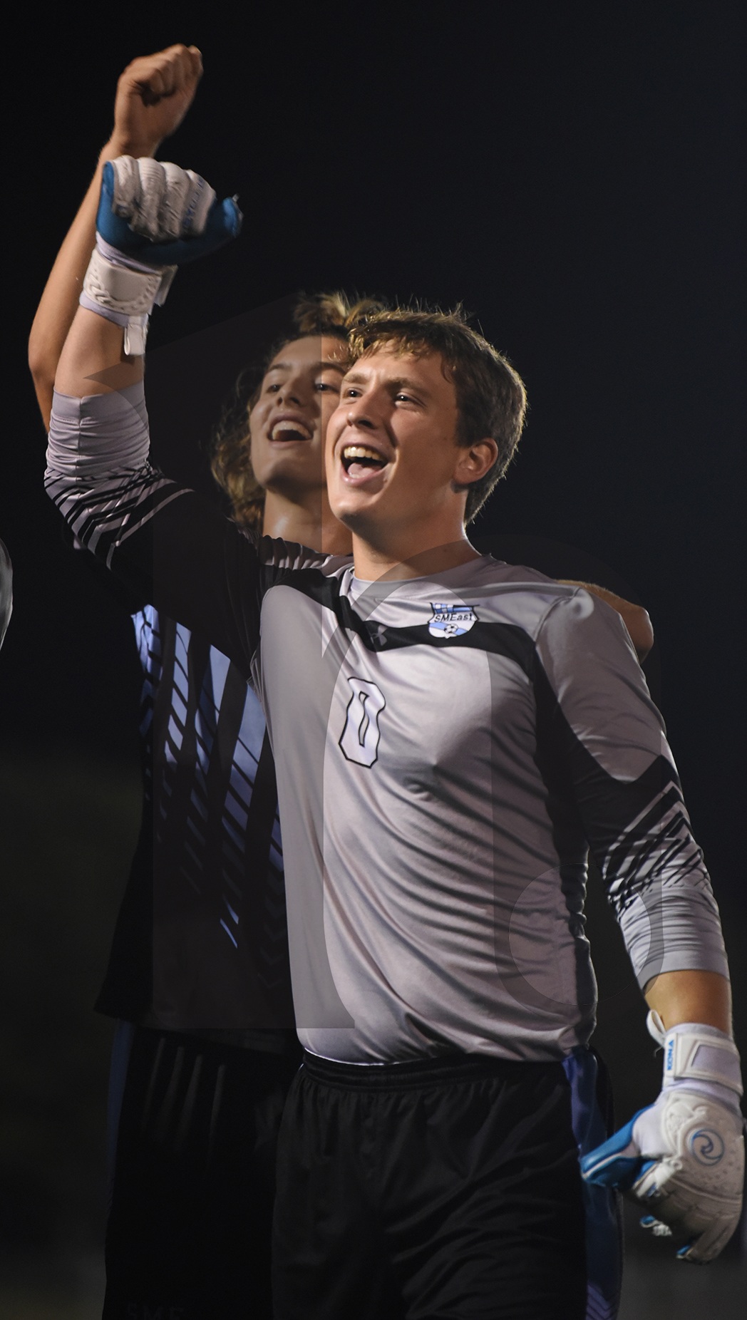 Gallery: Boys Varsity Soccer defeats SM North 5-0