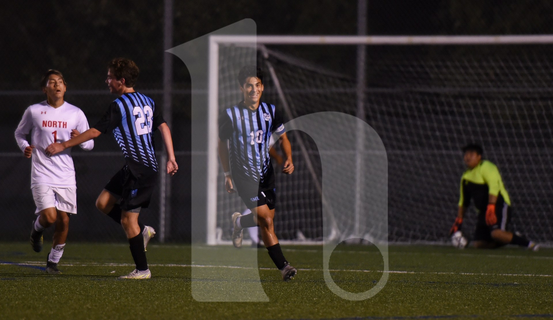 Gallery: Boys Varsity Soccer defeats SM North 5-0
