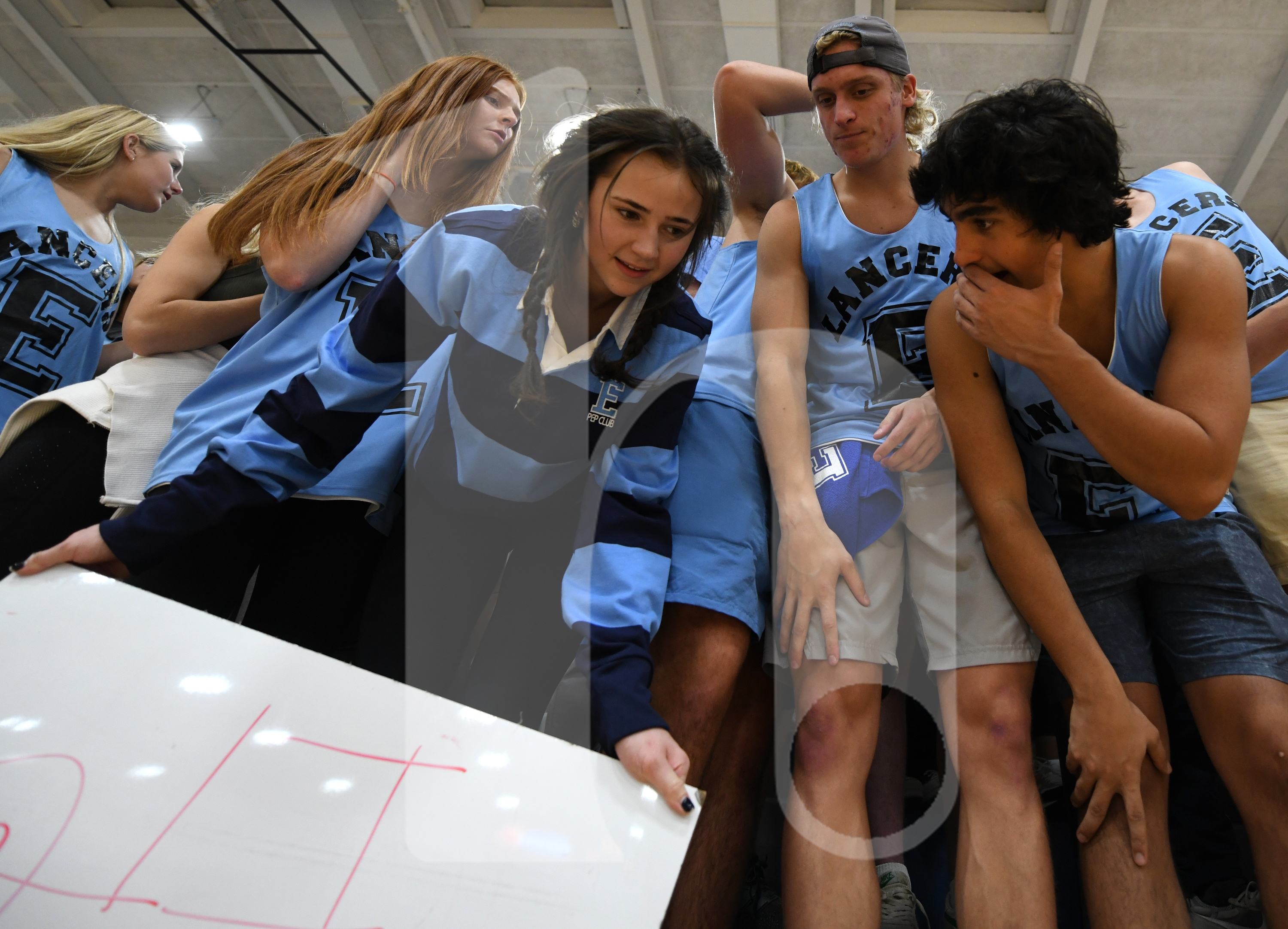 Gallery: Boys Varsity Basketball falls to Blue Valley NW 54-37