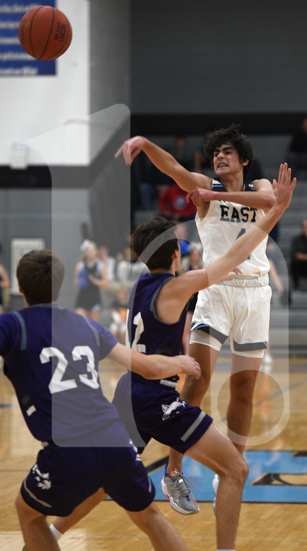 Gallery: Boys Varsity Basketball falls to Blue Valley NW 54-37