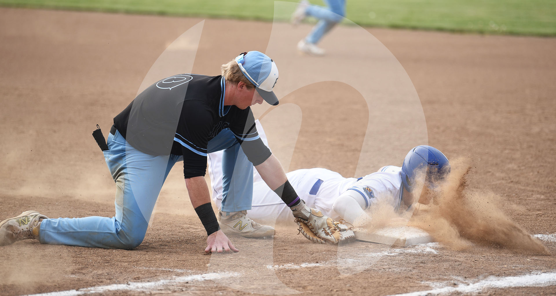 Gallery: Boys Varsity Baseball Defeats Rockhurst