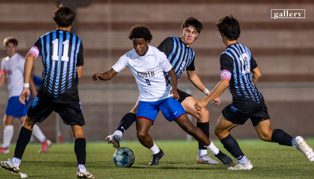 Gallery: Boys Varsity Soccer Defeats Olathe South 5-0