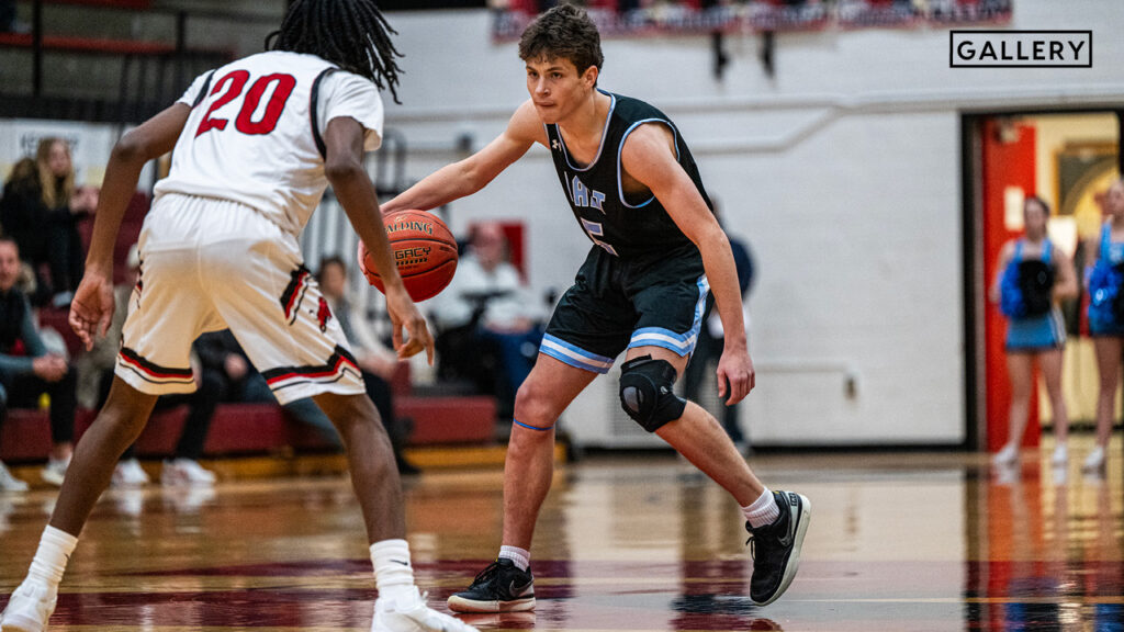 Gallery: Boys Varsity Basketball Defeats SM North 62-53