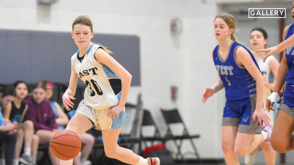 Gallery: Boys Varsity Basketball Fall to Rockhurst 68-52