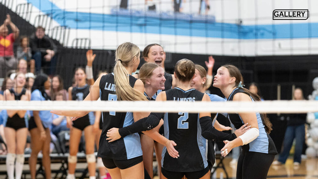 Gallery: Girls Varsity Volleyball Defeats Bishop Miege 3-0