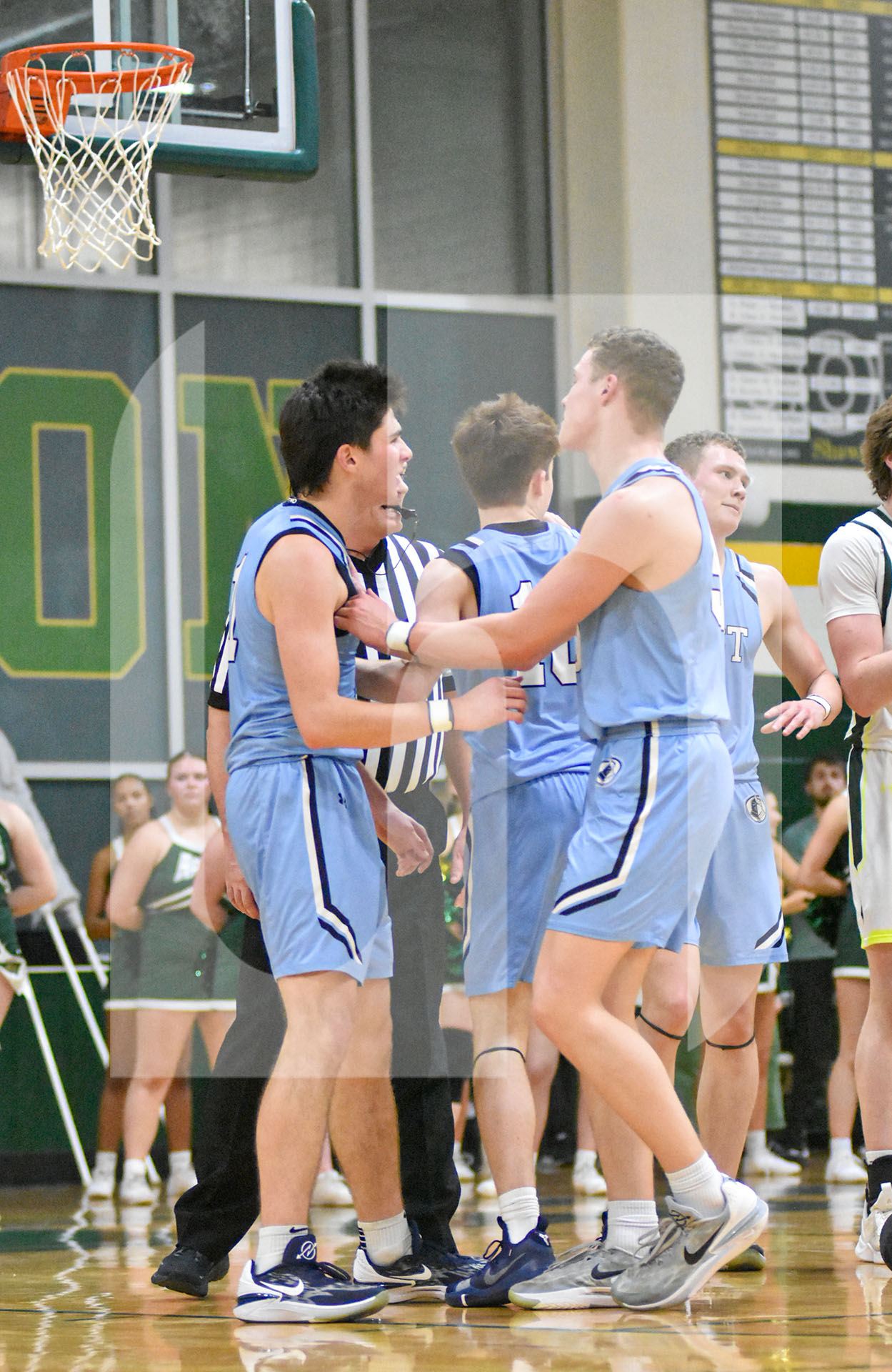 Gallery: Varsity Boys Basketball Falls to SM South 31-63