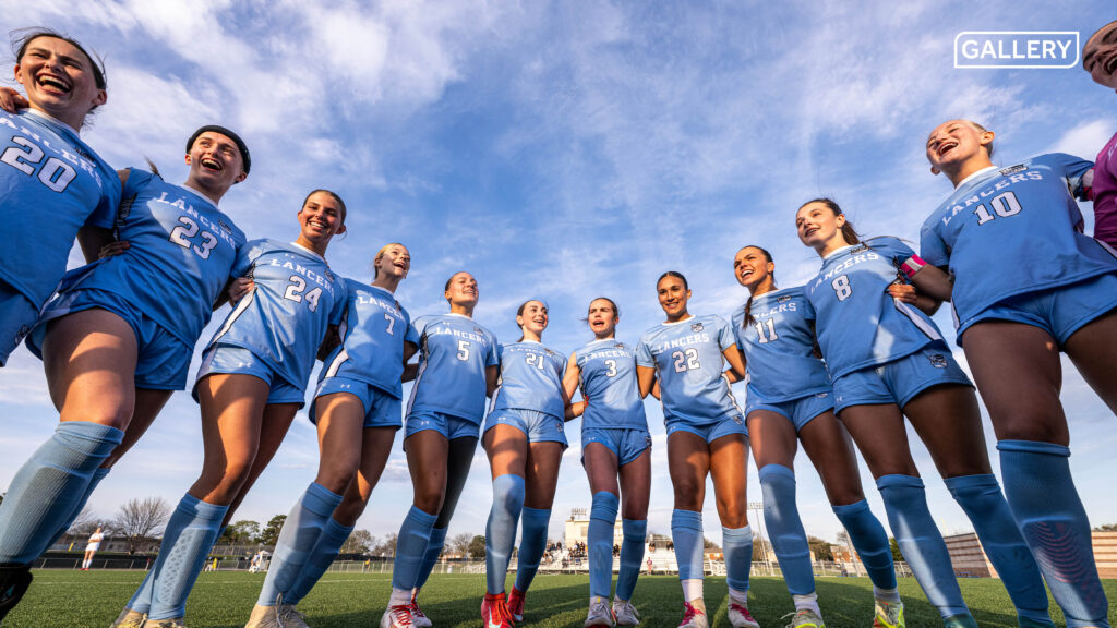 Gallery: Girls Varsity Soccer Defeats SM West 6-0